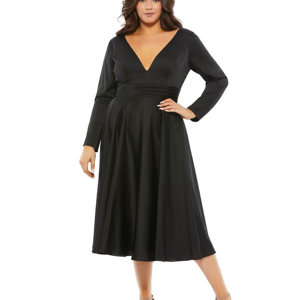 Mac Duggal Black Long Sleeve Plunge Neck Cocktail Midi Dress